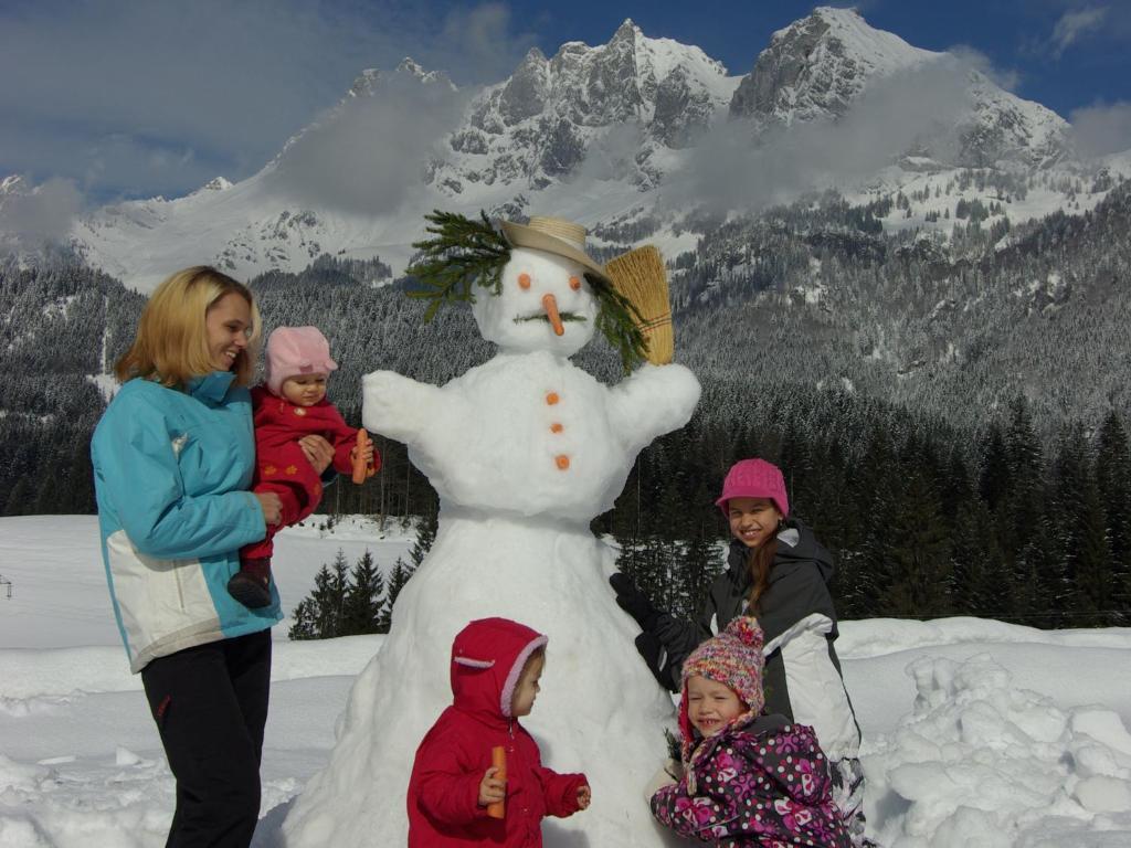 Familienhotel Central Sankt Johann in Tirol Luaran gambar